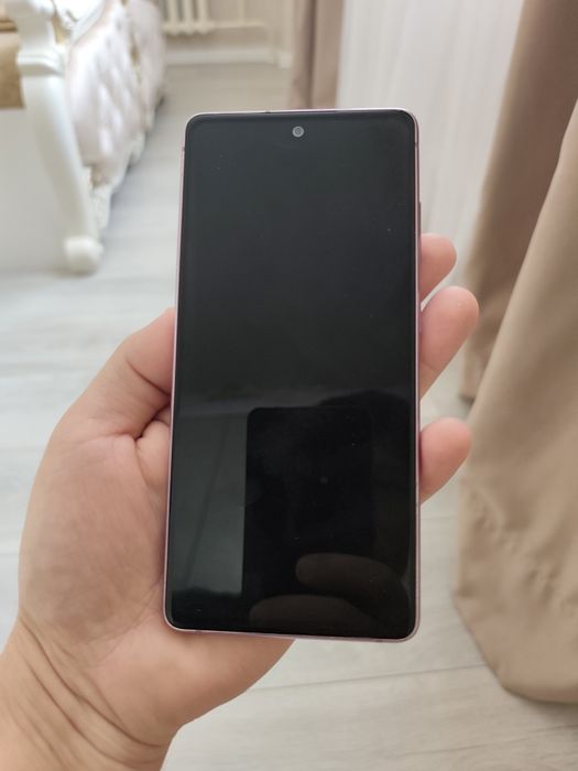 Продам Samsung S20fe