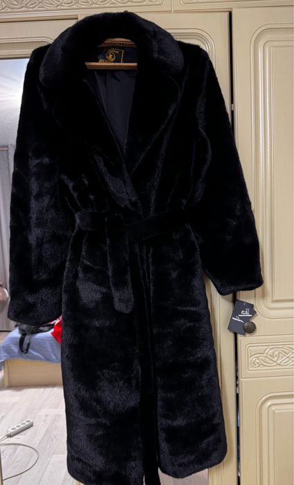 Продам норковую шубу