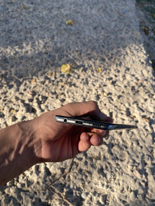 samsung a51 sotiladi holati yaxshi