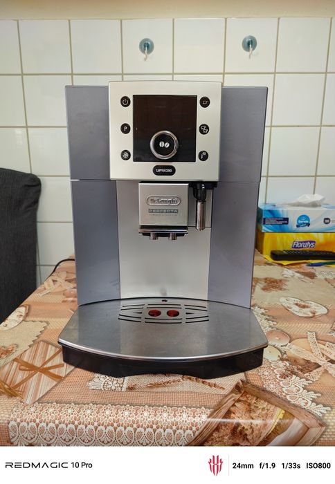 Aparat cafea DeLonghi perfecta cappucino