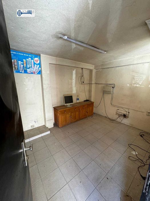 Продава се Склад в Велико Търново, Акация - 320 кв.м за 625 €/кв.м - Снимка #1