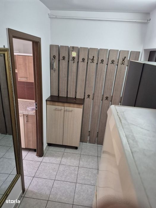 Apartament 2 camere semidecomandat mobilat utilat central garii