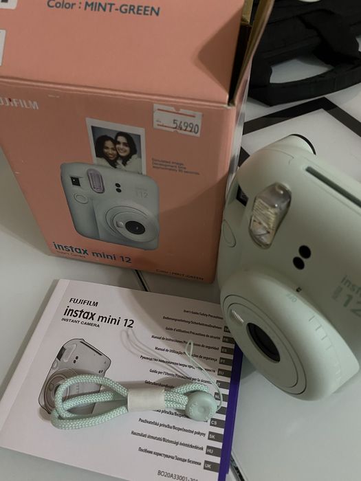 Instax mini 12!Сатылады/Продаю