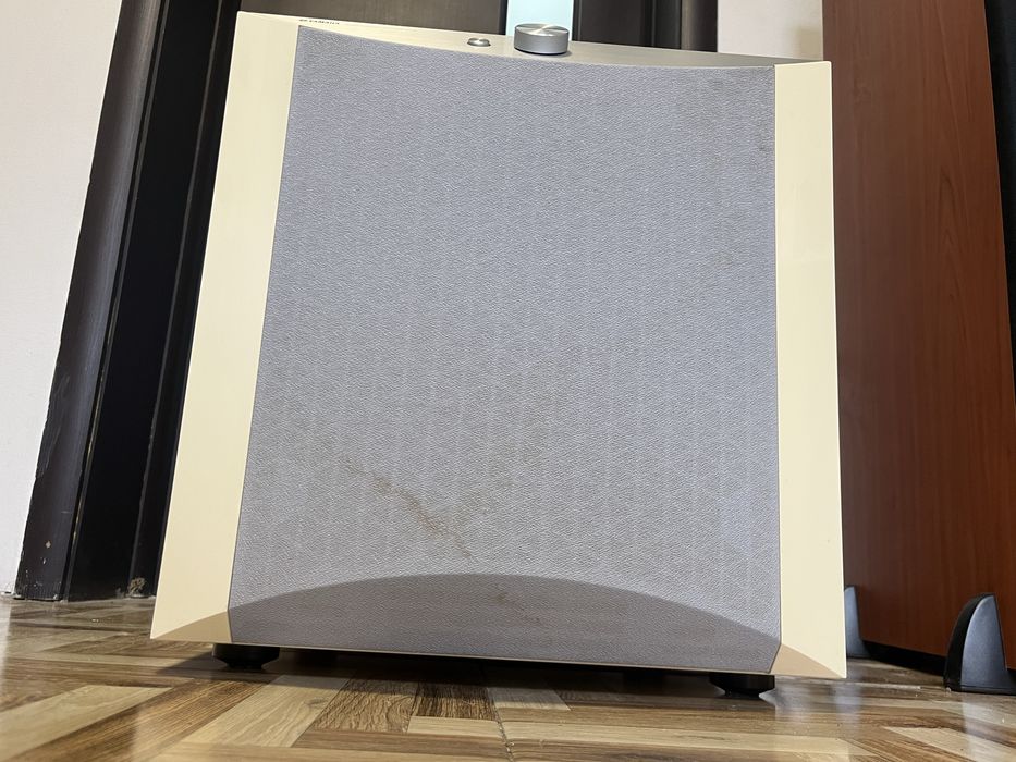 Mega subwoofer Yamaha NS-SW1000 42.6kg