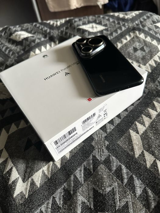 Huawei Pura 80 Ultra - като нов, активна гаранция, пълен комплект