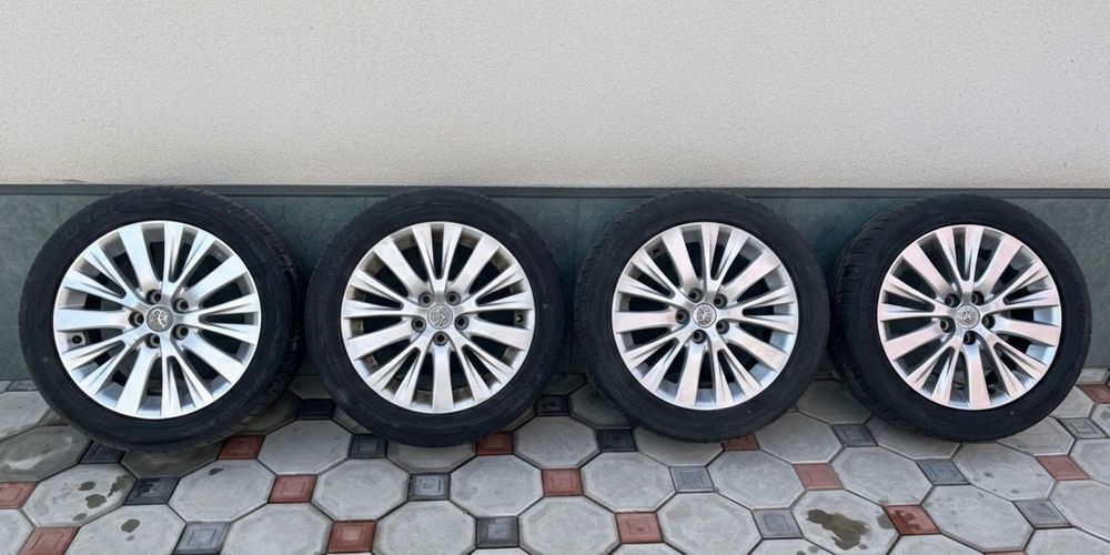 Продается колесо вместе с диском