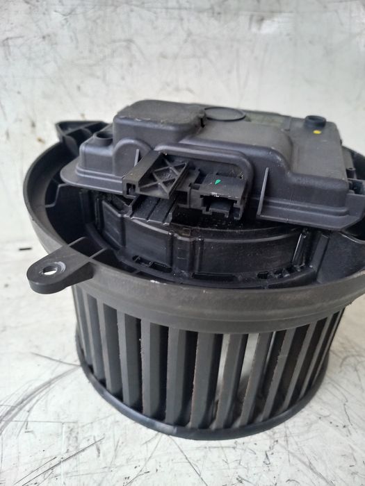 Вентилатор за парно Mercedes ML W164