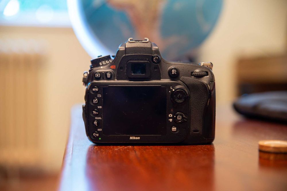 Nikon d610 Body + grip