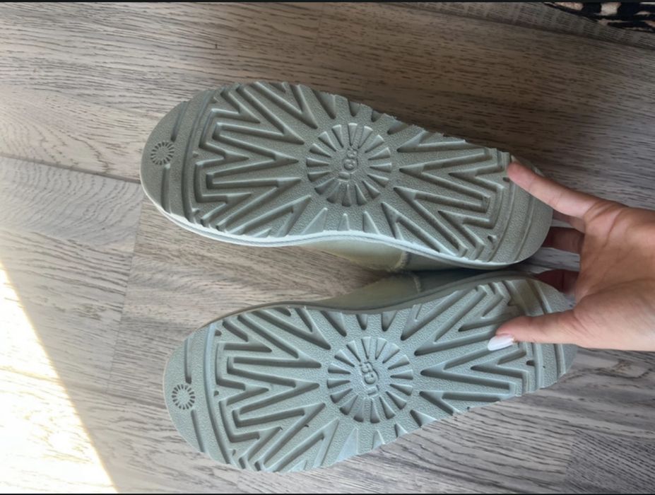 cizme ugg model ultra mini