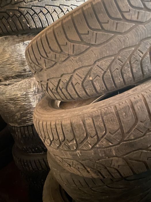 Продам летнюю резину 16