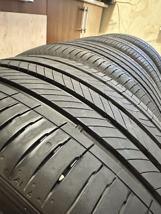 Летняя резина 245/45 и 275/40R18
