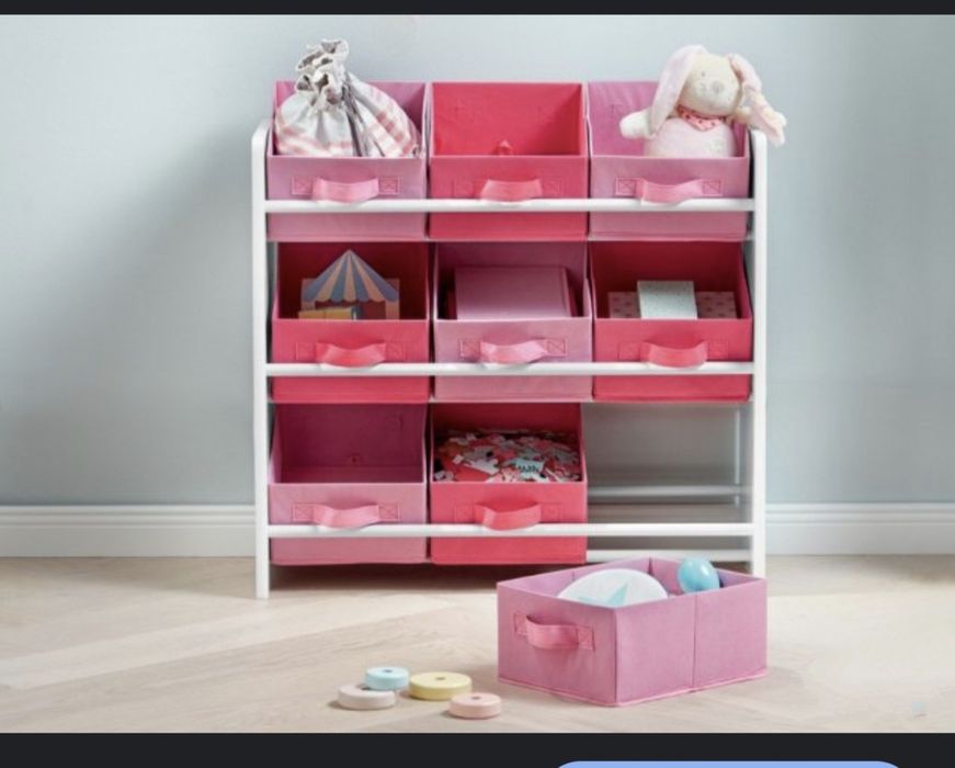 БЕЗ КУТИИ -Етажерка за играчки