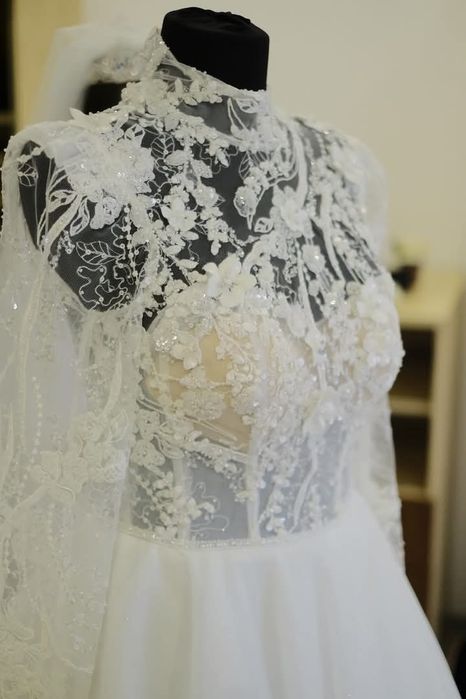 Vand rochie de mireasa
