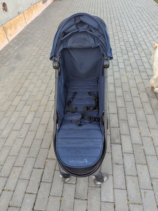 Vând cărucior Baby Jogger