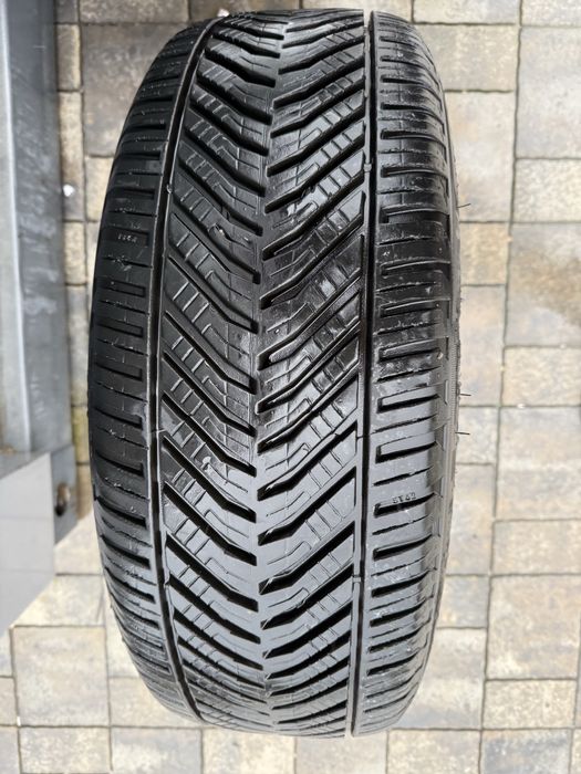 Audi Q7 235/60/18-7мм оригинални 1.200лв Комплект