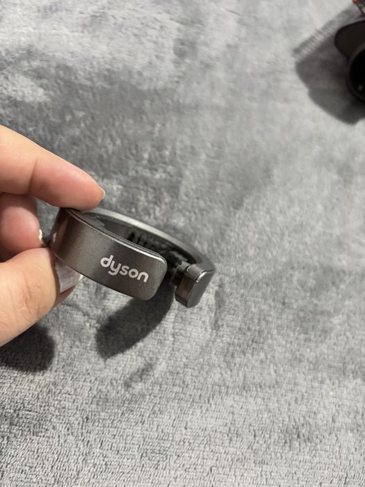 Dyson Airwrap HS05 – ca nou, folosit de 4–5 ori
