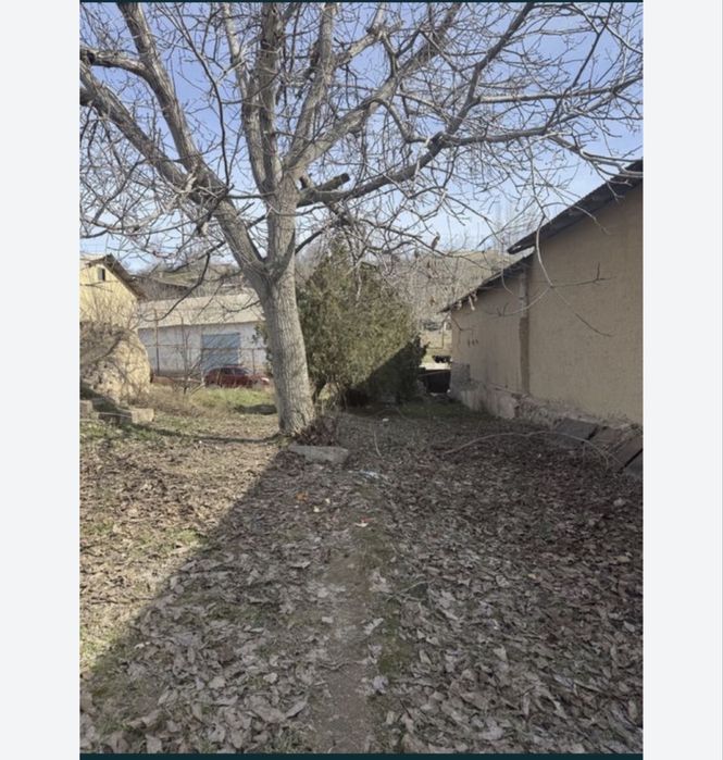 Продам участок с фундаментом . Срочно дешево