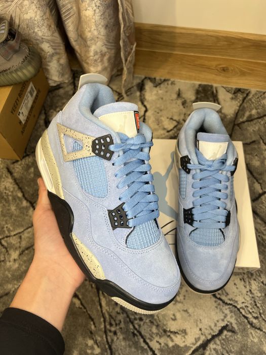 Jordan 4 university blue