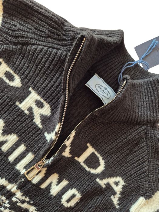 Chanel Balmain Prada сака жилетки