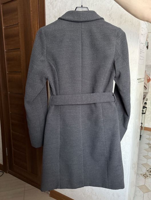 Продам пальто H&M в идеале!