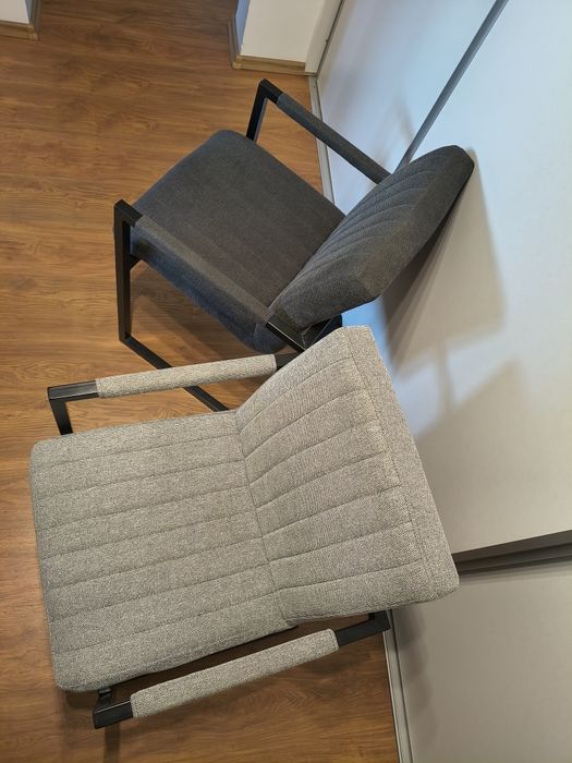 Scaune de masa pentru familie