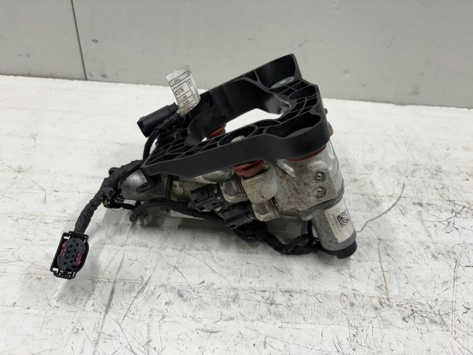 Помпа хидравлично окачване / Клапан блок динамик драйв БМВ Ф07 Ф10 Ф06