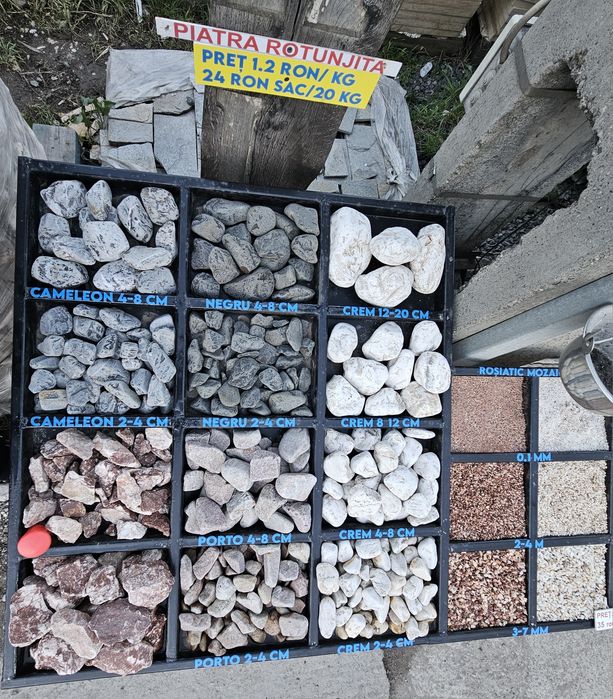 Piatra de codru decorativa rotunjita și colturoasa  de gradina alba