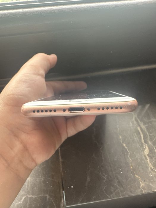 Iphon 8 folusit 8