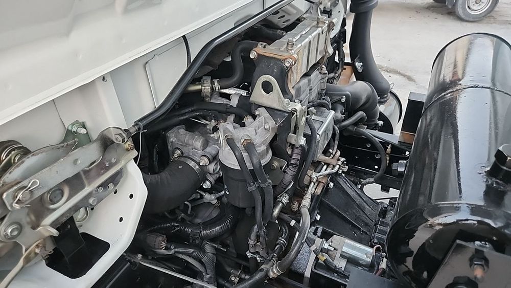Isuzu samasval snj