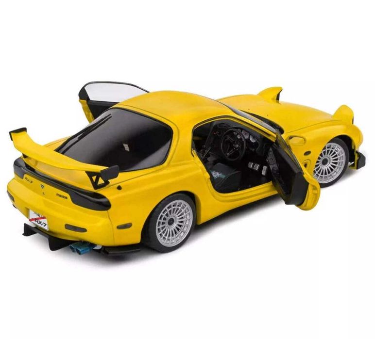 1984 Mazda RX-7 Type RS (FD35) StreetFighter 1:18 Solido