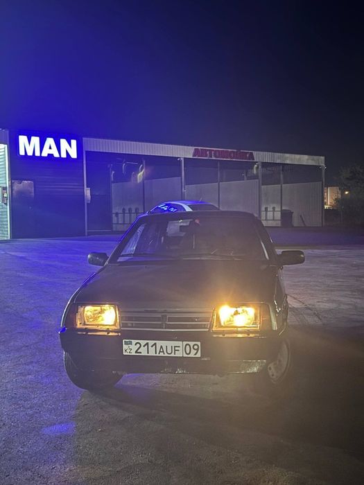 Продам машину ВАЗ 21099