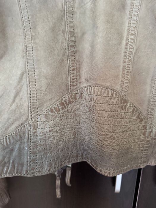 Дамско кожено яке