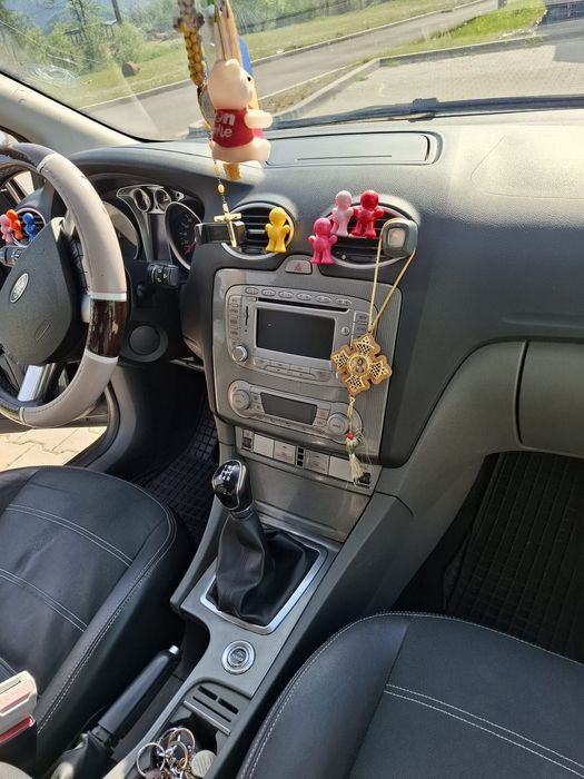 Vând ford focus 2!