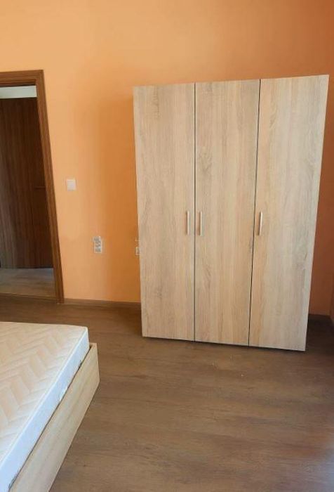 Дава се под наем Двустаен апартамент в Варна, Галата - 60 кв.м за 225 € - Снимка #3