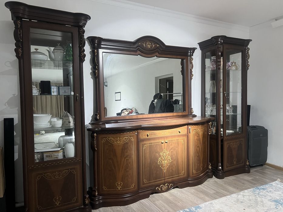 Сервант для гостиной