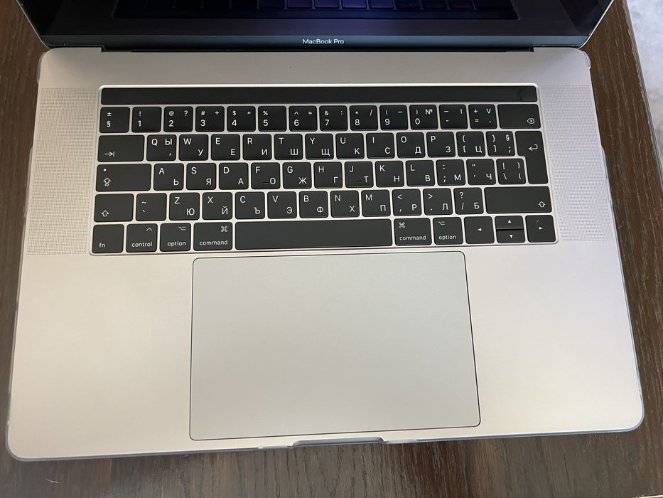 Macbook Pro 15” A1707 MAX - i7 3.1Ghz / 16GB RAM / 512GB SSD