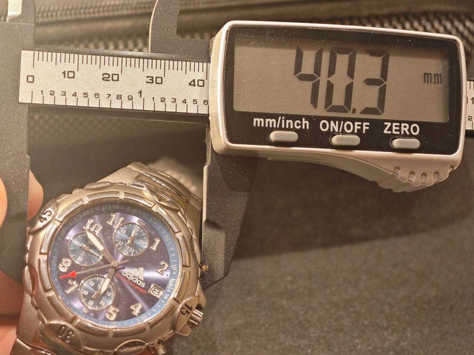 Мъжки часовник Adidas, 40 мм титан, кварц, дата, хронограф, запазен