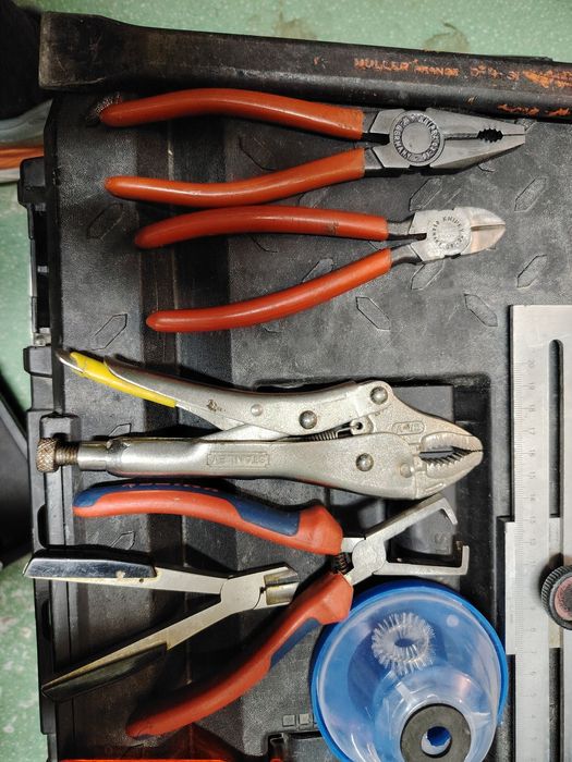 Куфар Stanley,Инструменти  Knipex, Wera,Facom