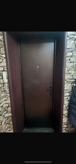 Продам 3 комнатную квартиру