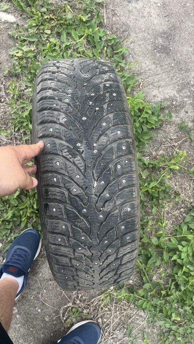 Продам шины зимние б/у