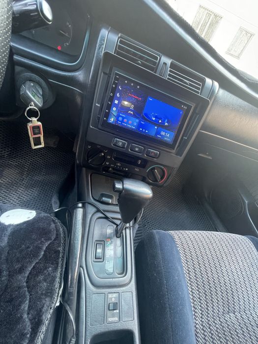 Тойота карина е 1993 год