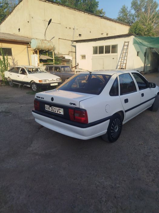 Продам Опель вектра1994.в хорошие руки