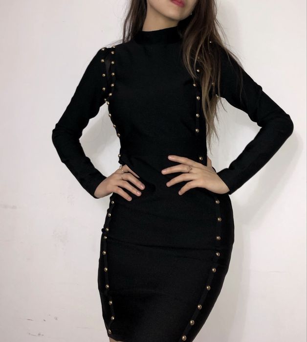 Продам бандажное платье