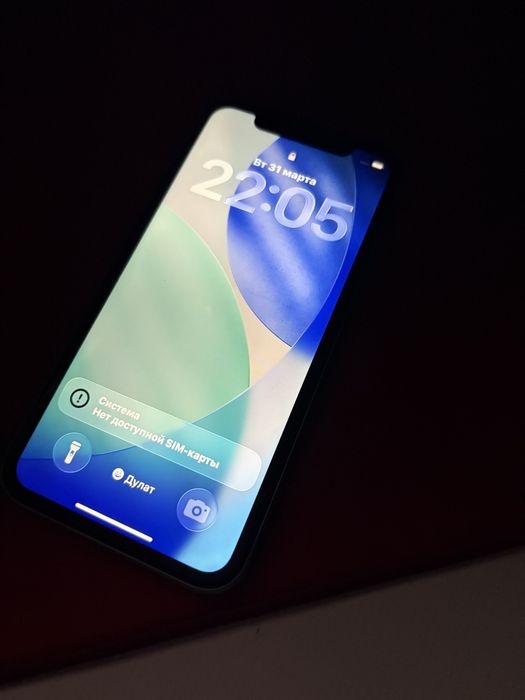 Iphone 11, с царапинами 128гб