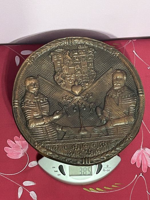 Blazon medieval decorativ de perete cu sistem prindere