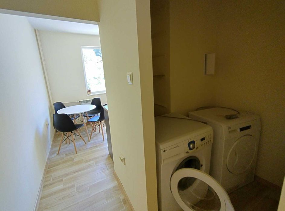 Дава се под наем Тристаен апартамент в София, Център - 80 кв.м за 790.5 € - Снимка #11