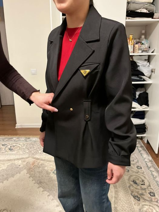 Черный пиджак, новый