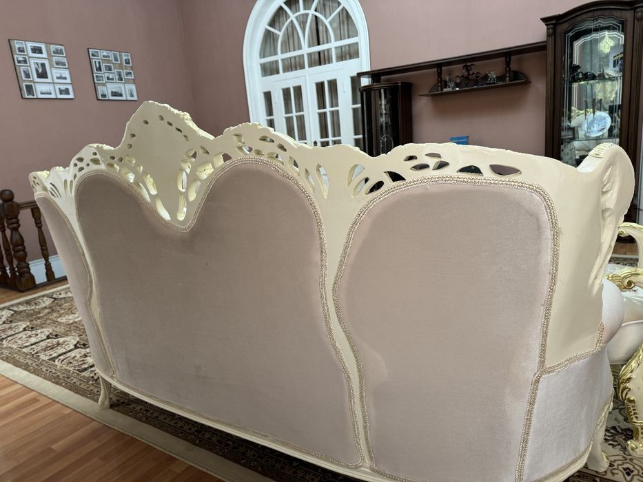 Дубайский мебель ,полный комплект.