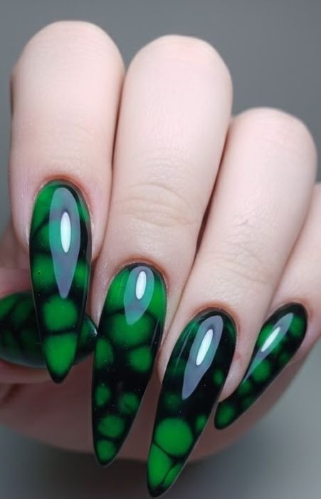 Маникюр наращивание