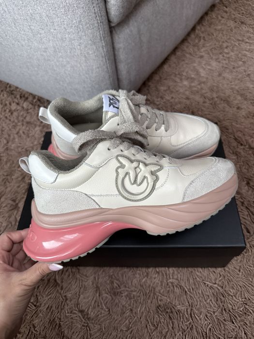 Сникърси Pinko